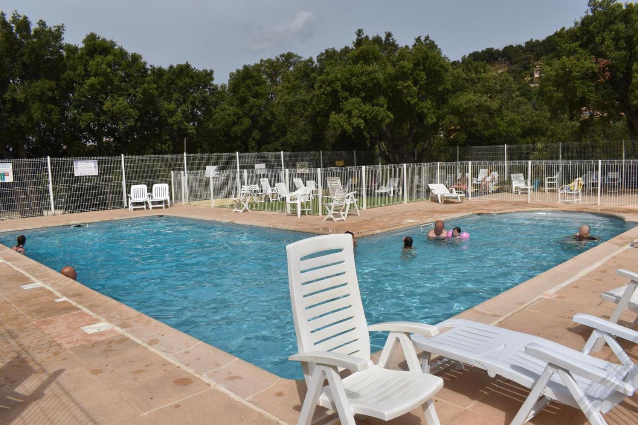 Petit Mas Au Paradis Avec Piscine Pour 6 Personnes La Londe-les-Maures Kültér fotó