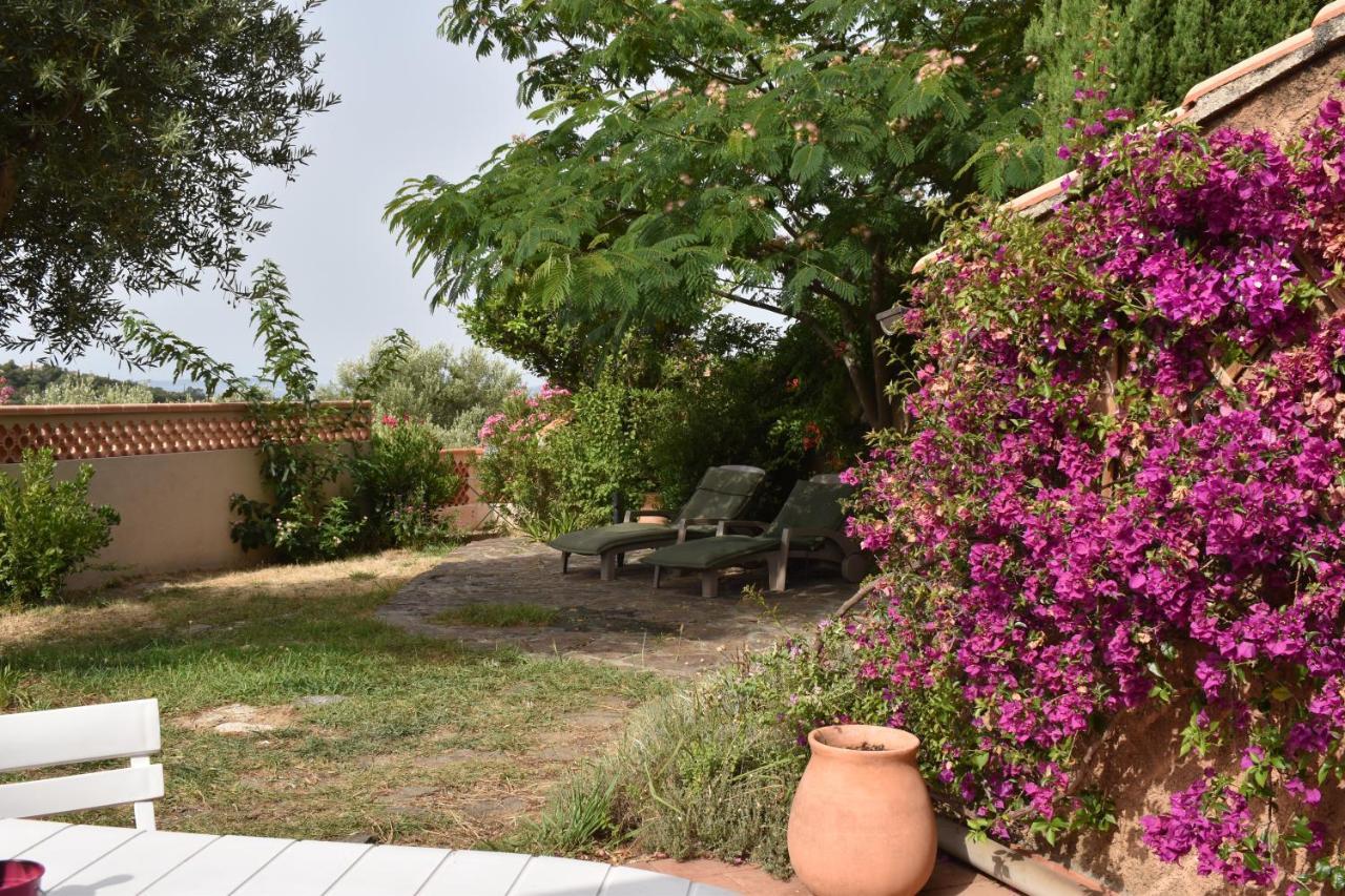 Petit Mas Au Paradis Avec Piscine Pour 6 Personnes La Londe-les-Maures Kültér fotó